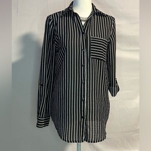 Blouses/flannels/button downs-2 for $20 or 3 for $30 (Mix & Match)